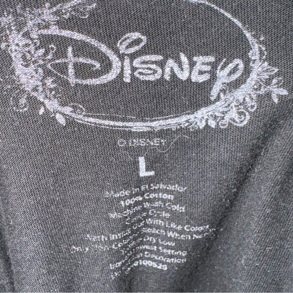 Disney: Alice in Wonderland: Animated Cheshire Cat T-Shirt: Adult Large - Picture 3 of 3